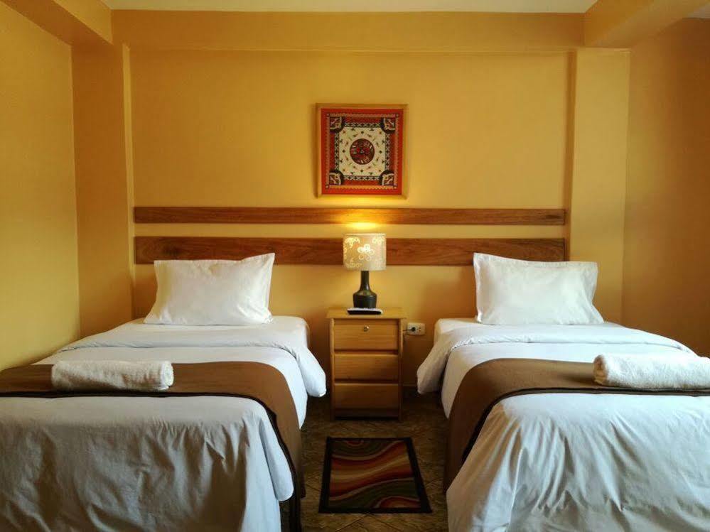 Hostal Wachuma B&B มาชูปิกชู ภายนอก รูปภาพ